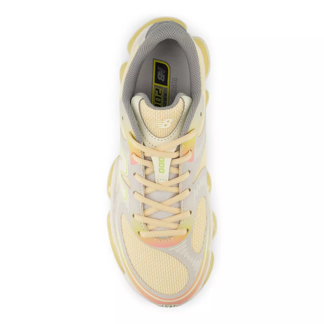 New Balance Warm Skies ABZORB 2000 For Women