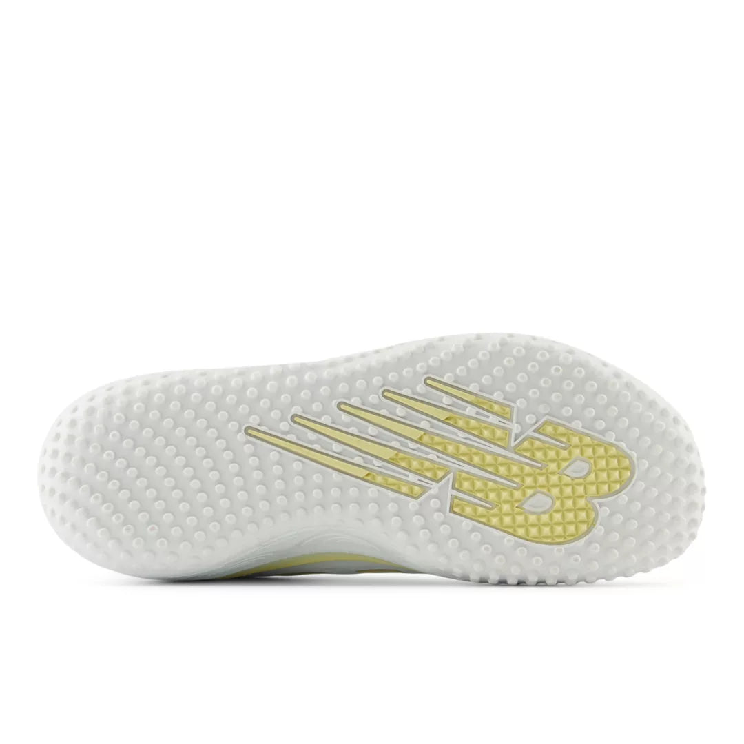 New Balance Fresh Foam Velo v4 Turf-Trainer For Women